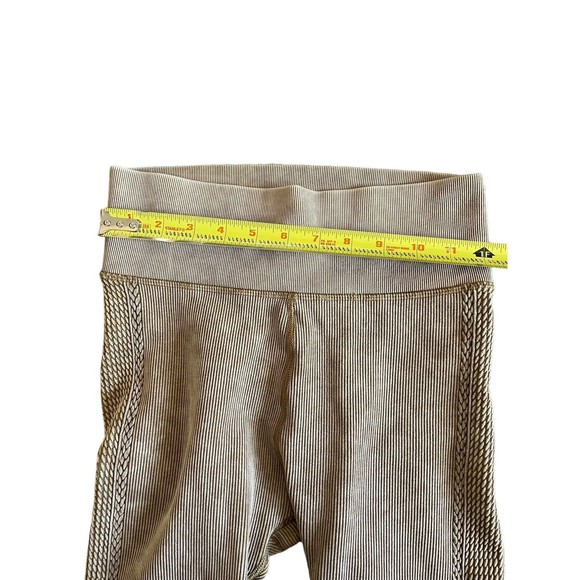 OFFLINE By‎ Aerie Hi-Rise 7/8 Legging Size Small Mustard - Picture 4 of 6